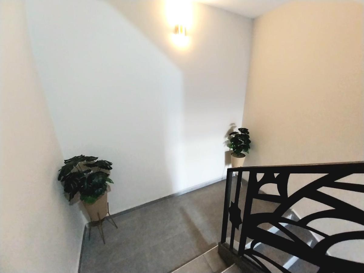 Beautiful Apartment Next To Airport Mohamed V Derroua Exterior photo