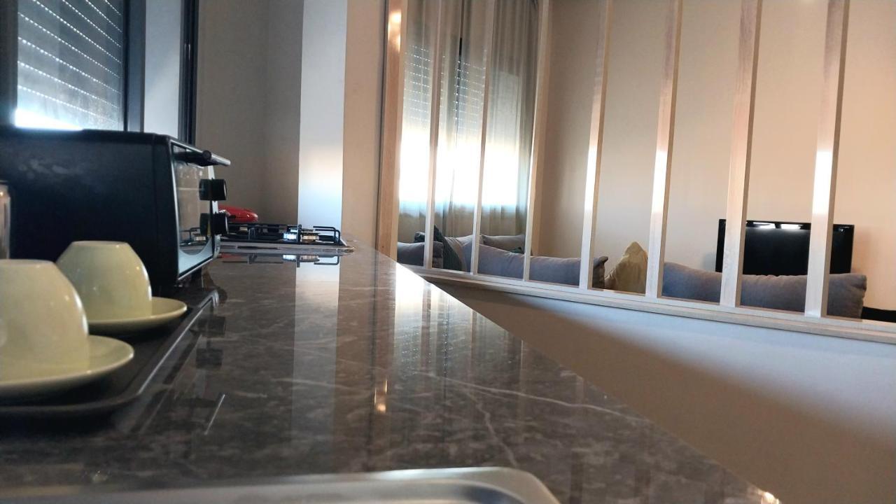 Beautiful Apartment Next To Airport Mohamed V Derroua Exterior photo